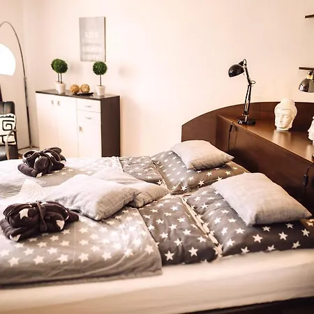 Stern, Kg - Digital & Contactless Check-in 3*