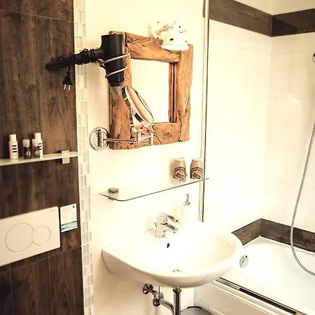 Hotel Das Hotel Stern, B&B Kg - Digital & Contactless Check-In 3*