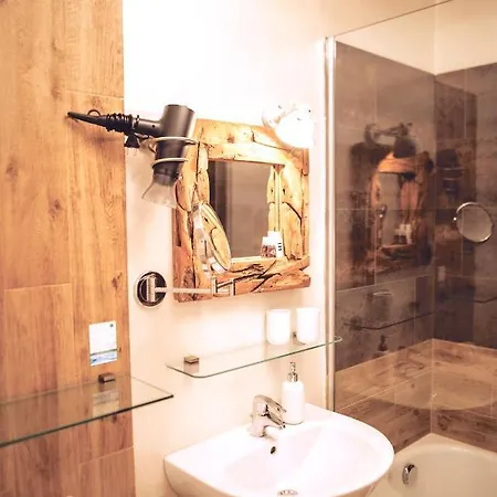 Stern, Kg - Digital & Contactless Check-in Hotel Sankt Gilgen