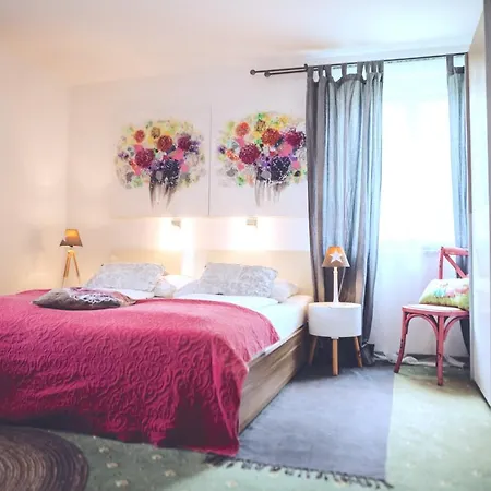 Das Hotel Stern, B&B Kg - Digital & Contactless Check-In Hotel 3*