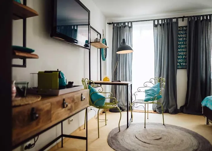 Stern - - Self Check-in Hotel 3*