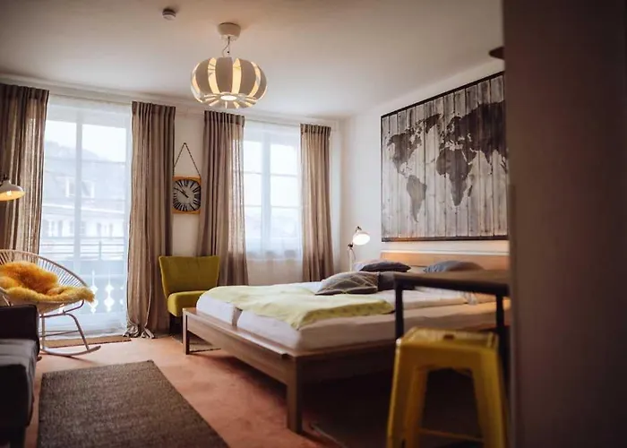 Stern - - Self Check-in 3*