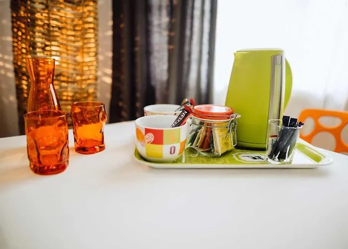 Stern - - Self Check-in 3*