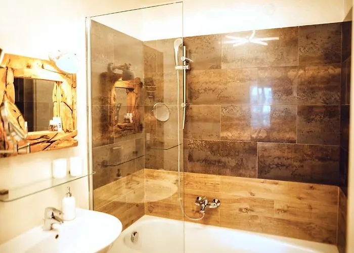 Stern - - Self Check-in Отель Санкт Гильген